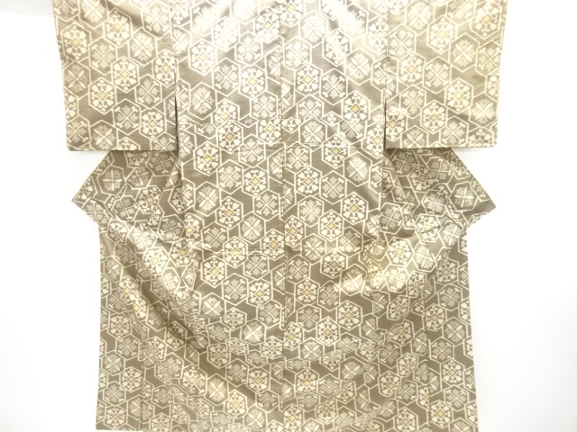 JAPANESE KIMONO / TSUMUGI / WOVEN KIKKO & FLORAL CREST